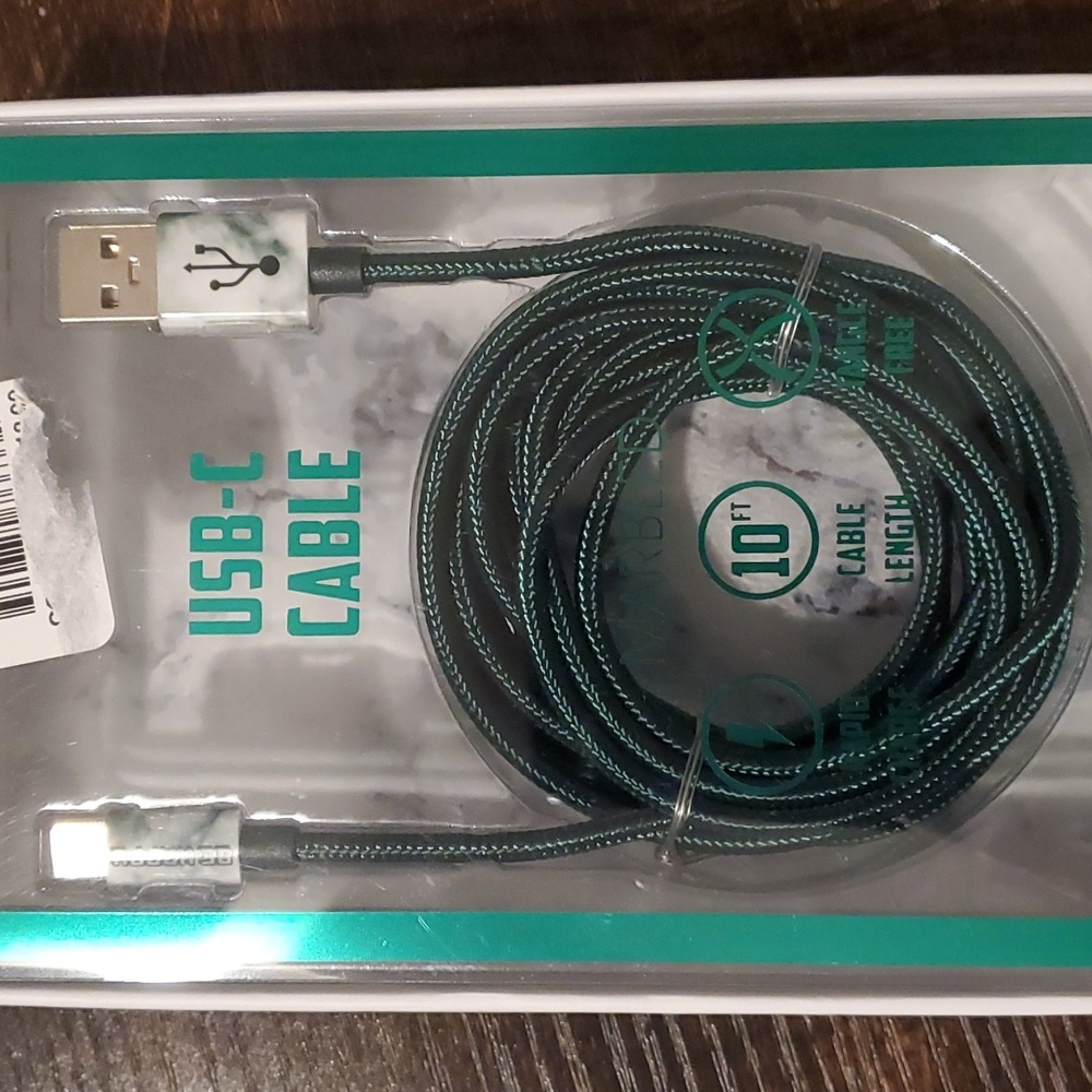 USB-C cable - Picture 3 of 3